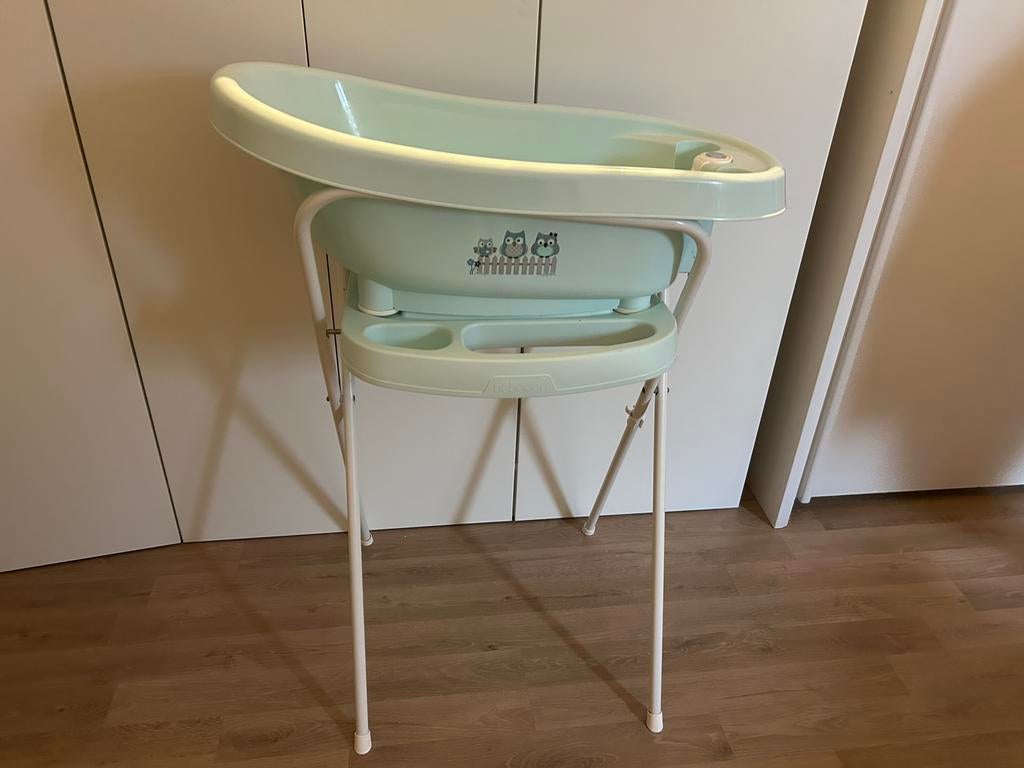 Baby badje met standaard, Ophalen of Verzenden, Zo goed als nieuw, Badje, Bébé-jou