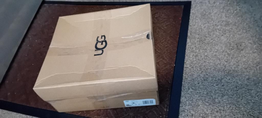Uggs leer W Marin Bootie dames 39., UGG, Beige, Nieuw, Ophalen of Verzenden