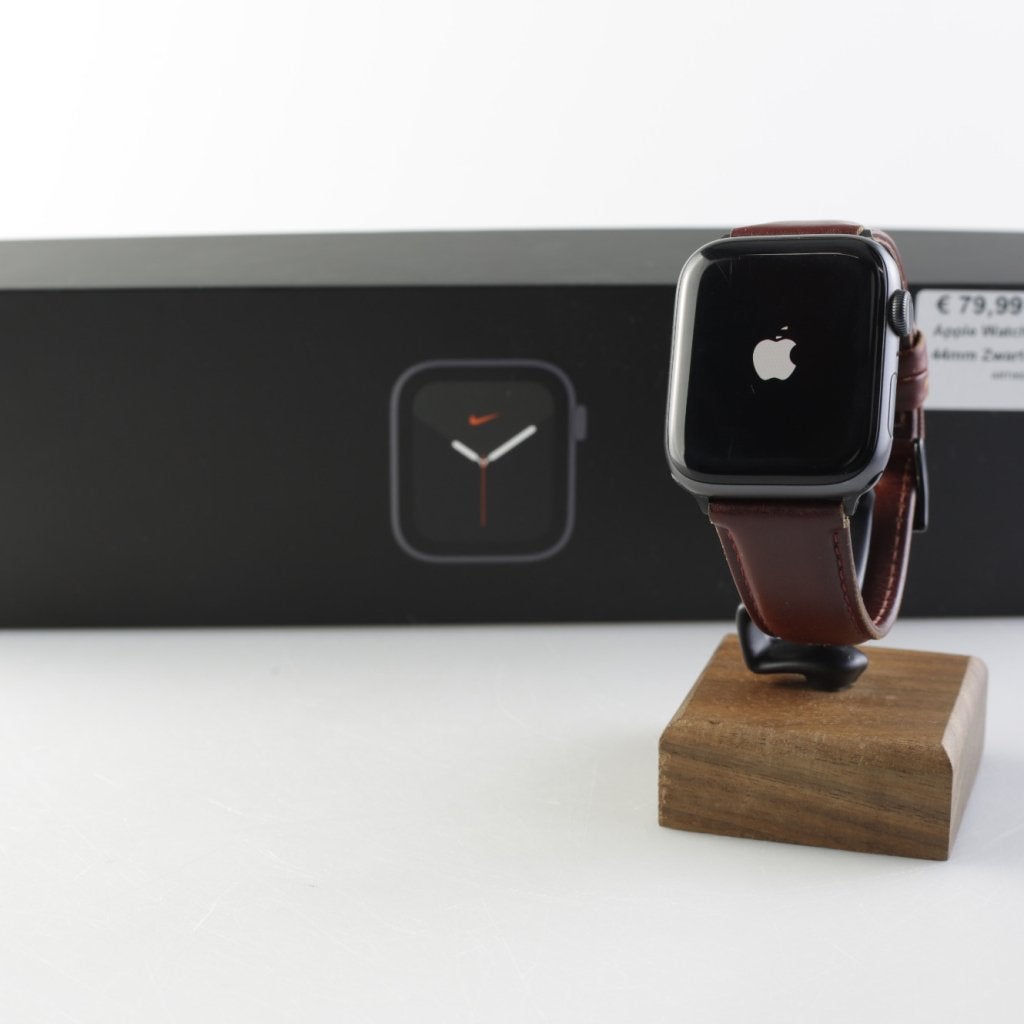 Apple Watch Nike Series 5 44mm Zwart | Prima staat, Sieraden, Tassen en Uiterlijk, Apple, Zo goed als nieuw, Support@apple.com