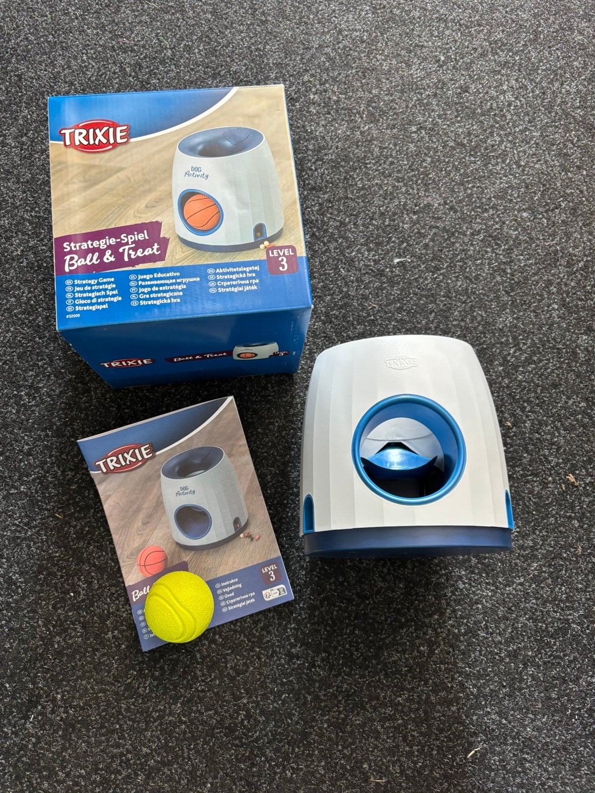 Trixie dog activity Ball&Treat, Trixie, Ophalen of Verzenden, Nieuw, Hondenspeelgoed