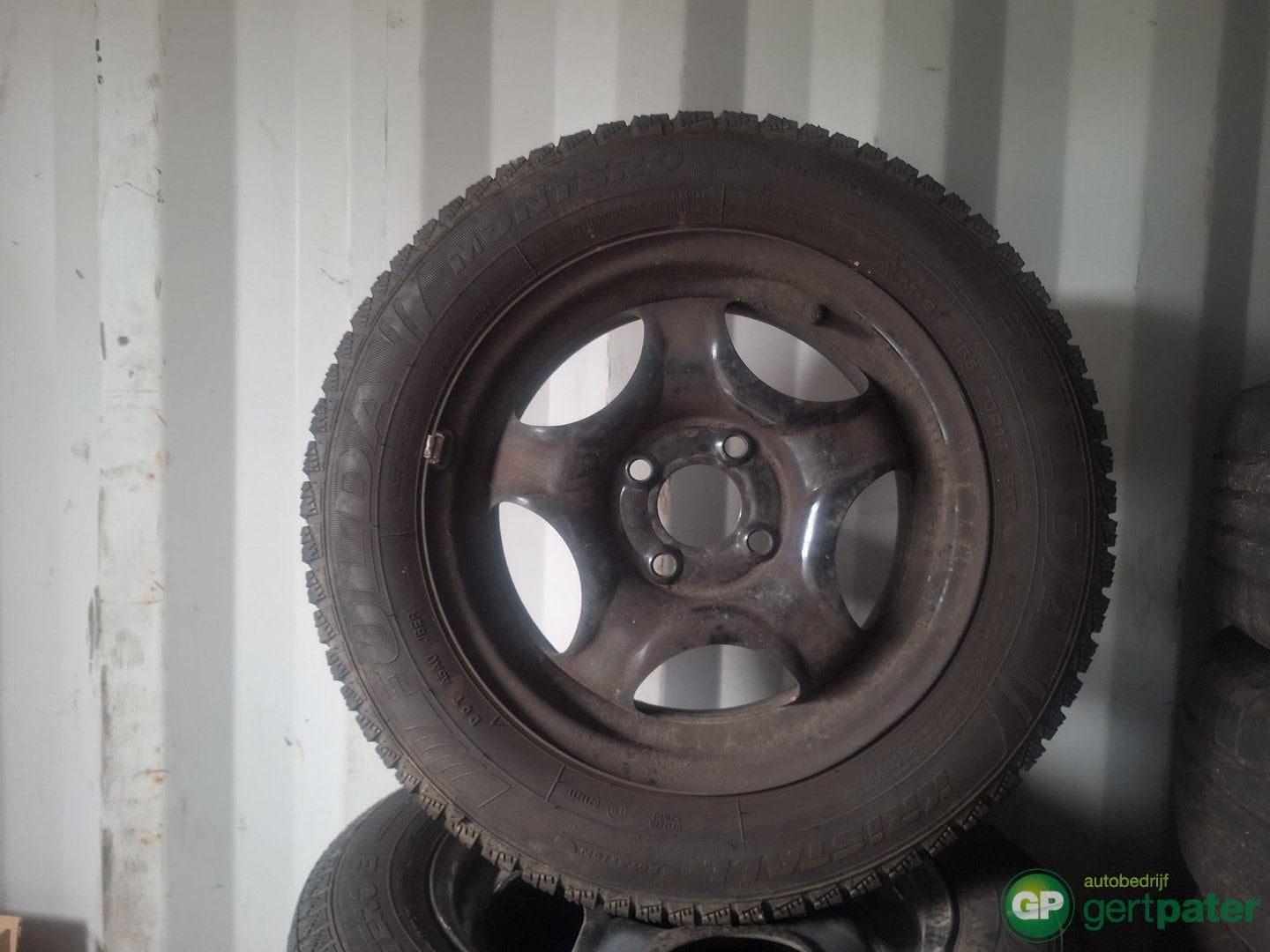 Stalen velgen met winterbanden, 14 inch, Dacia Spring, Ophalen, 14 inch, Gebruikt, -