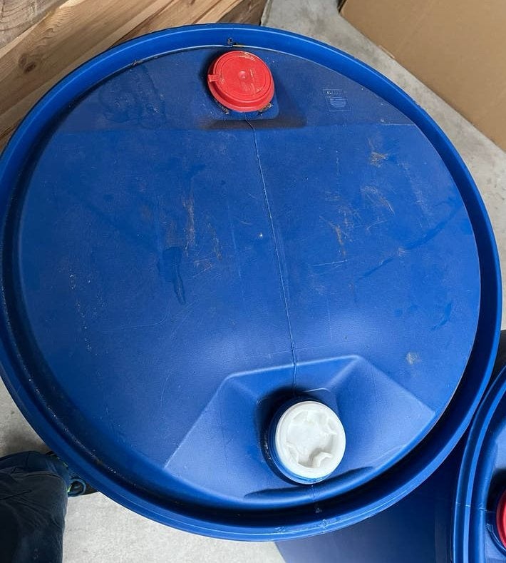 Blauwe kunststof vaten - 200 liter, 150 liter of meer, Ophalen, Gebruikt