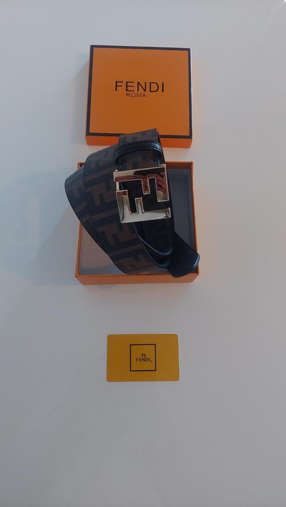 Fendi Designer Gouden Gesp Nieuw, Bruin, Nieuw, Riem of Ceintuur, Fendi