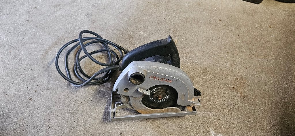 Skilsaw Cirkelzaag - Gebruikt maar functioneel, Ophalen, Gebruikt, Cirkelzaag, 600 tot 1200 watt