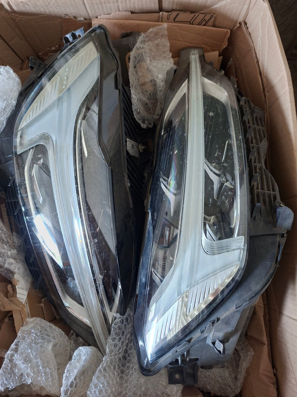 Volvo LED Full LHD Koplampen (2 x Rechts ), Ophalen of Verzenden, Gebruikt, Volvo