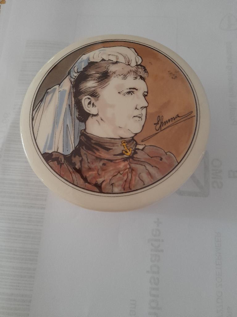 KONINKLIJKHUIS DOOSJE, Ophalen of Verzenden, Nieuw, Nederland, Servies