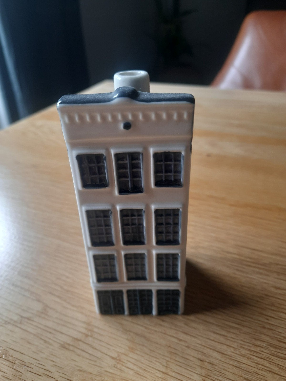KLM BOLS Delfts Blauw huisje nummer 47, Ophalen