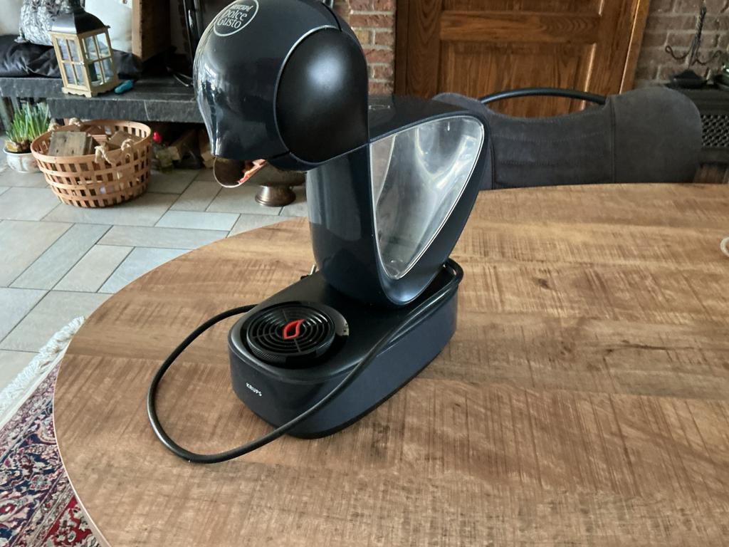 Dolce custo app ,als nieuw, Witgoed en Apparatuur, Koffiezetapparaten, Ophalen of Verzenden, Zo goed als nieuw, Koffiemachine
