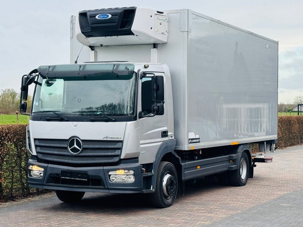 Mercedes-Benz Atego 1221 CARRIER KOELING LAMBERET, Auto's, Automaat, Metallic lak, Bedrijf, Diesel