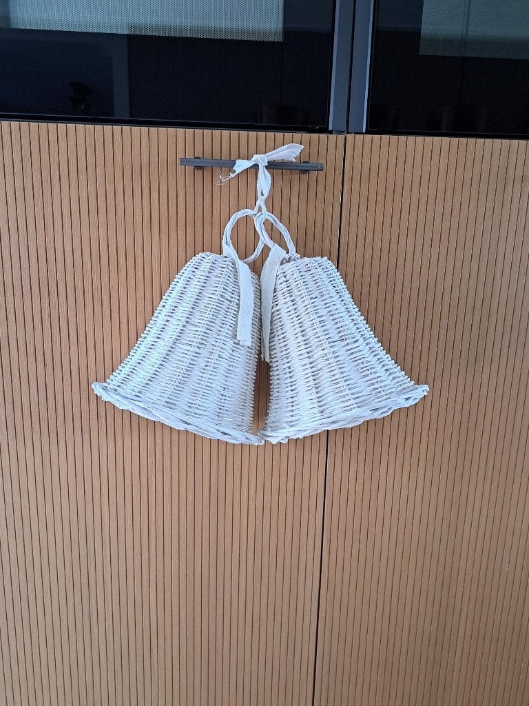 Set van twee gave grote witte kerstklokken., Ophalen of Verzenden, Zo goed als nieuw
