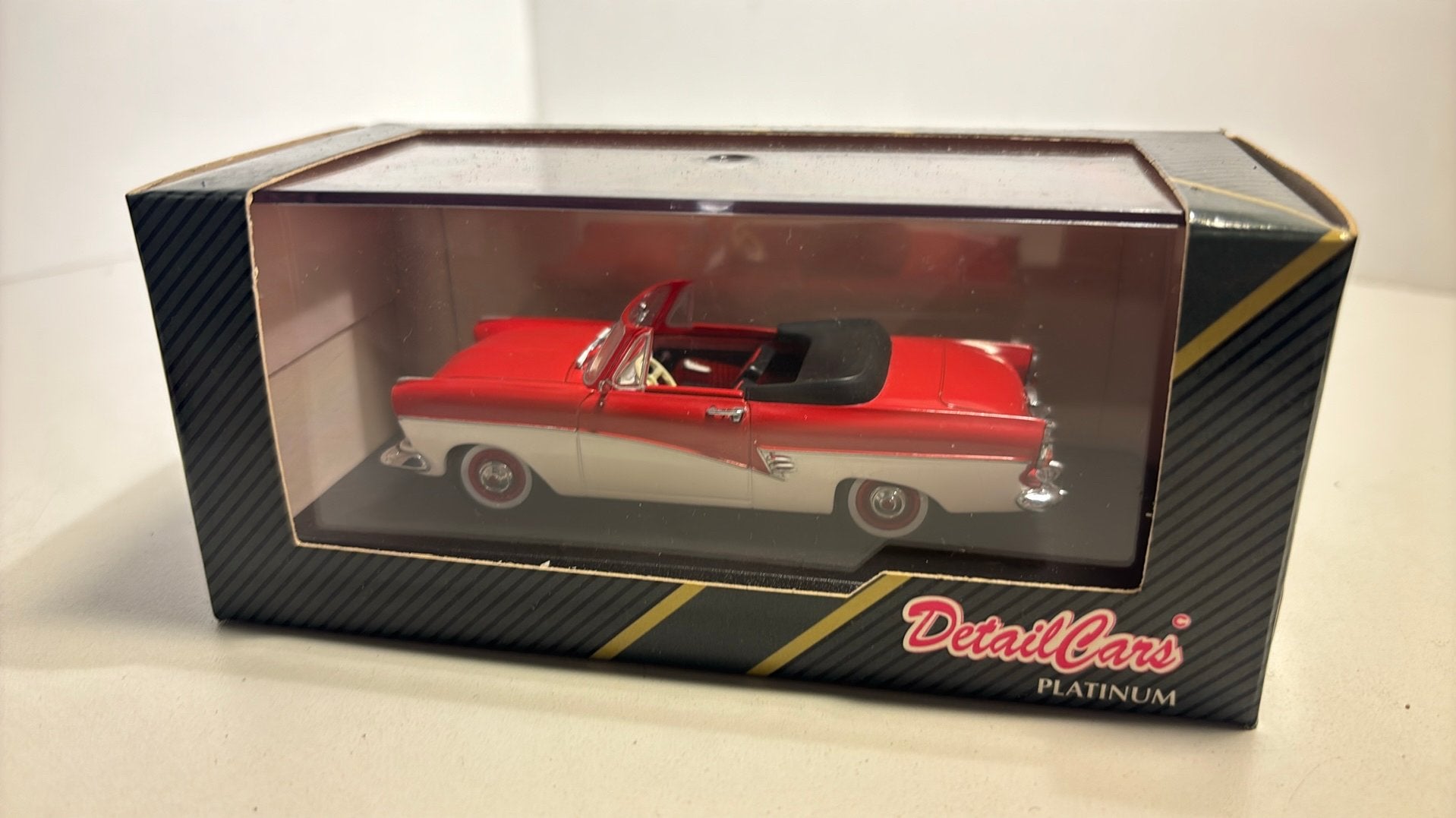 Ford taunus 17m 1957 red detailscars 1.43, Overige merken, Auto, Ophalen of Verzenden, A