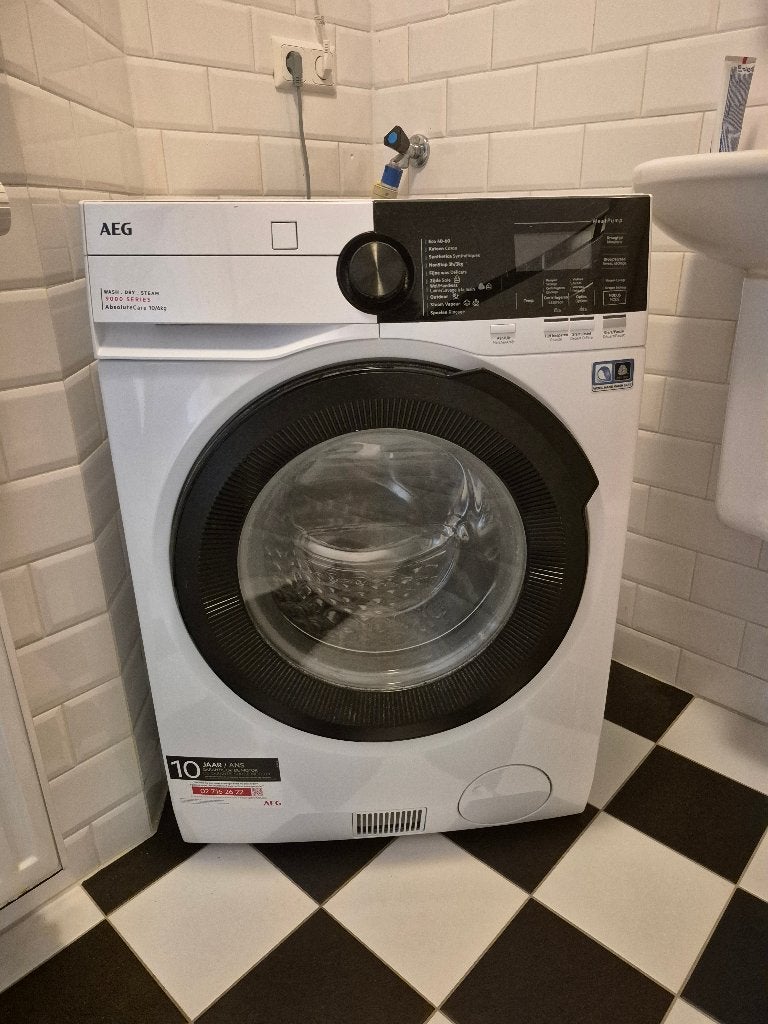 AEG EcoLine 9000 serie - Warmtepomp - April 2025, 8 tot 10 kg, Ophalen, Zo goed als nieuw, 85 tot 90 cm