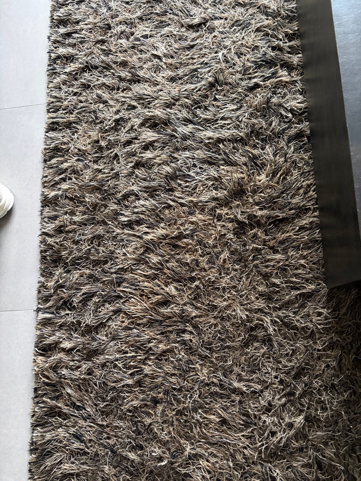 Bruin hoogpolig vloerkleed, zacht en comfortabel, Ophalen, Gebruikt, 100 tot 150 cm, Bruin