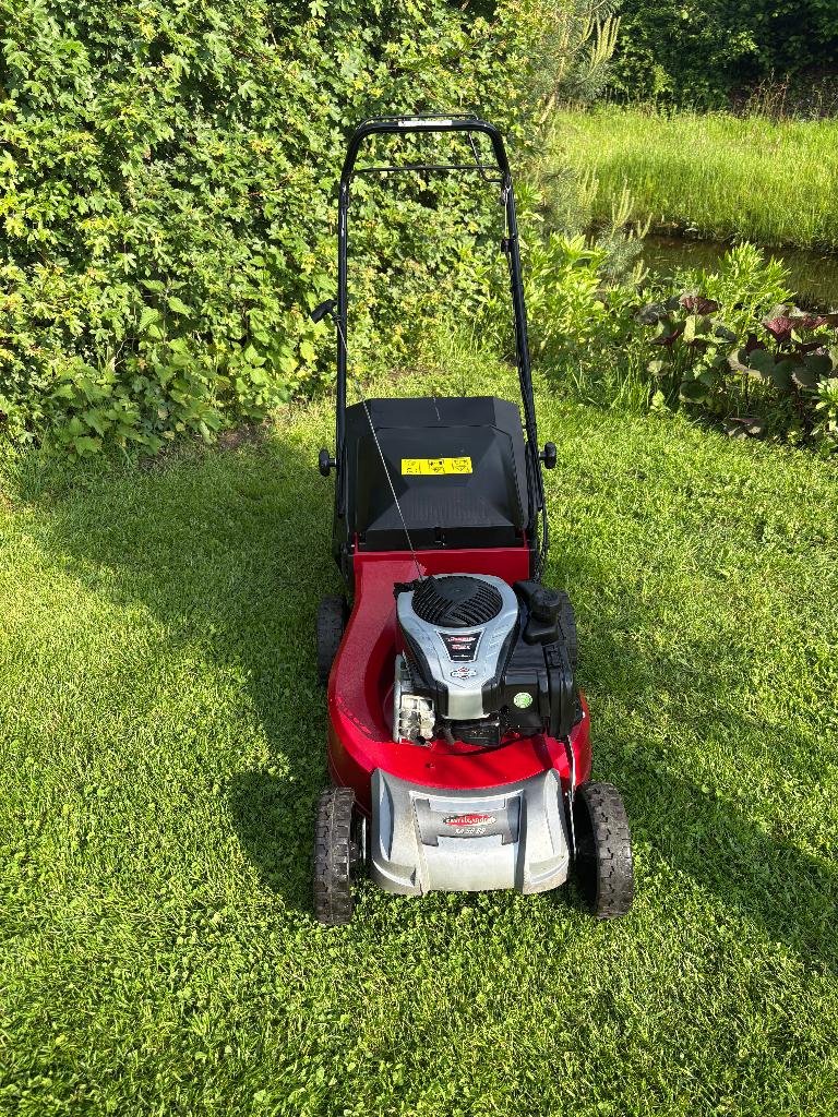 Grasmaaier - CastelGarden - XA 50 BS met aandrijving., Tuin en Terras, Grasmaaiers, Ophalen, Cirkelmaaier, Gebruikt, Benzine-grasmaaier