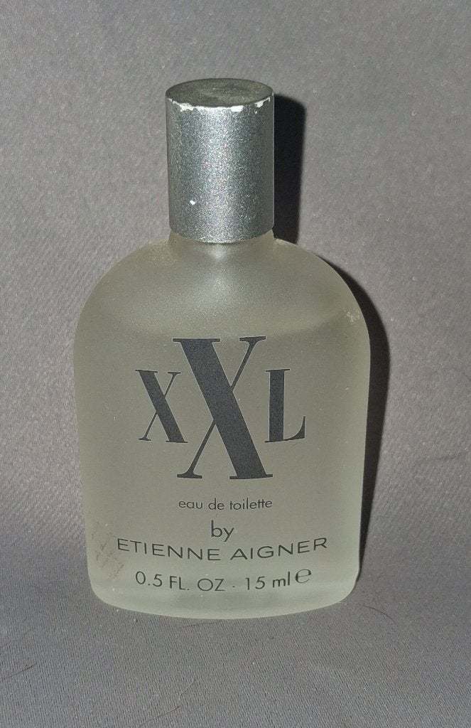 Volle parfum mini - Etienne aigner xxl, Verzamelen, Ophalen of Verzenden, Gebruikt, Miniatuur, Gevuld