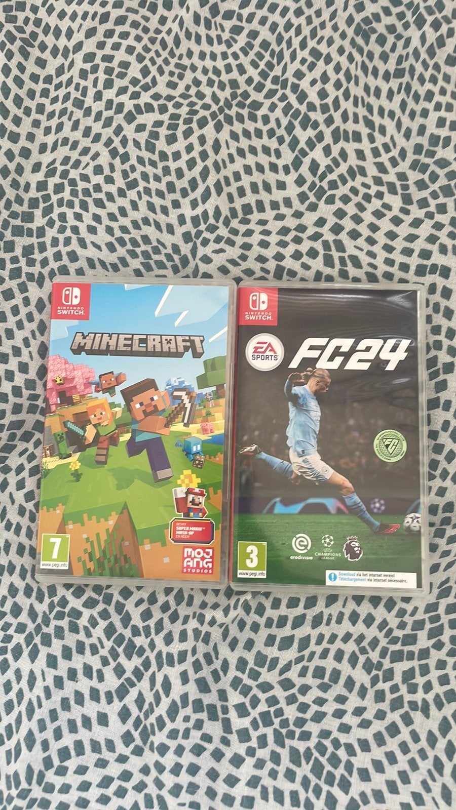 Minecraft, fc24 nintendo switch, Spelcomputers en Games, Games | Nintendo Switch, Ophalen, Zo goed als nieuw, 3 spelers of meer
