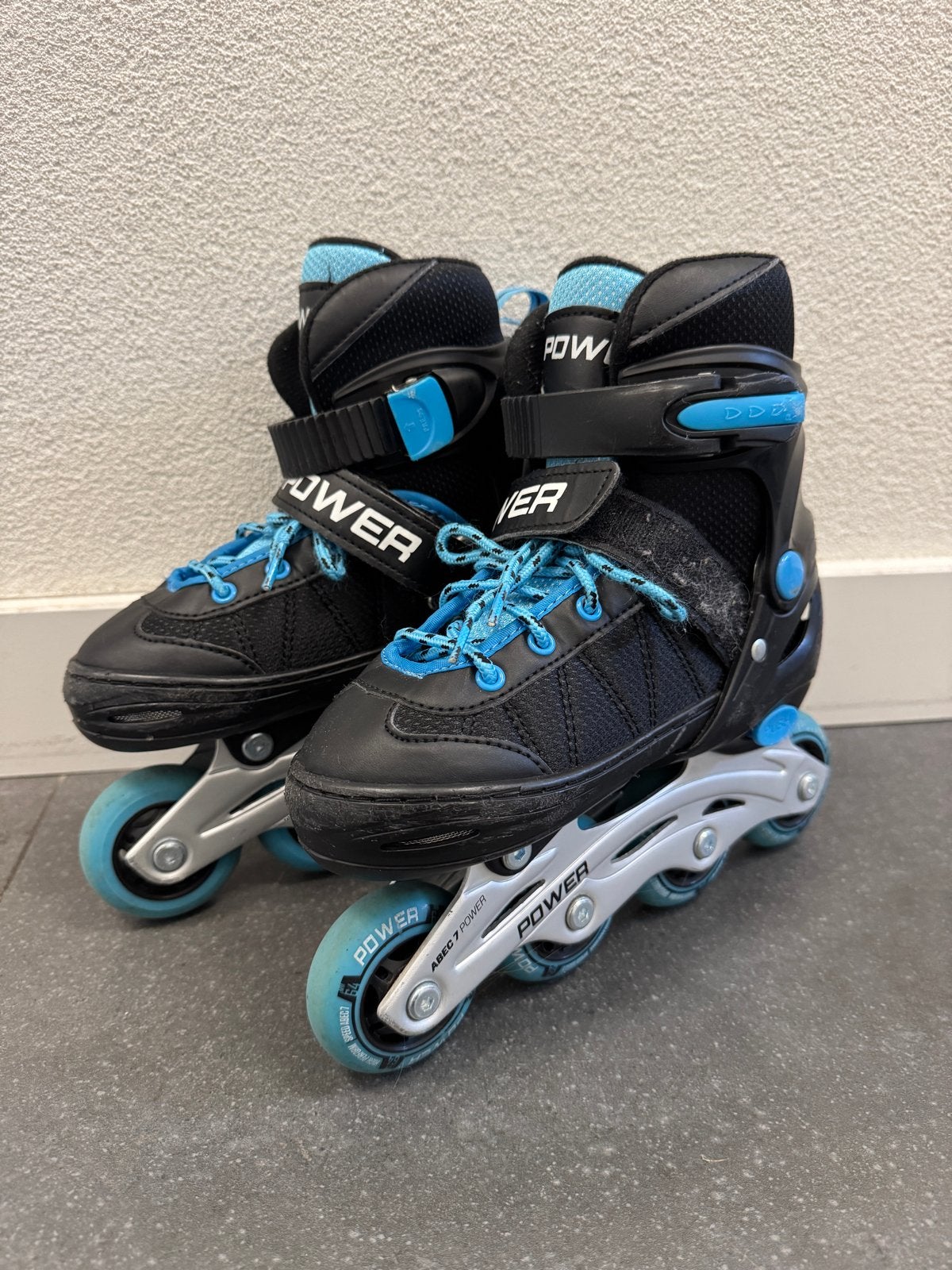 Power inline skates UT-103 Pro, maat 30-33, verstelbaar, Ophalen, Verstelbaar, Gebruikt, Kinderen