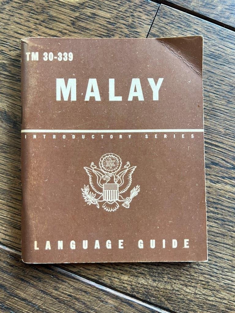 WO2 Amerikaans Taalgids Malay 1943 maleis maleisië indonesie, Amerika, Verzenden, Boek of Tijdschrift