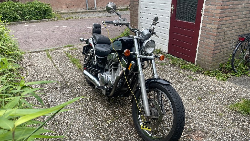 Suzuki VS 1400 intruder, 2 cilinders, Gebruikt, Particulier, Meer dan 35 kW