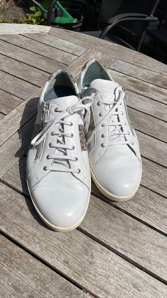 Durea 43H witte sneakers, Ophalen, Wit, Sneakers of Gympen, Zo goed als nieuw