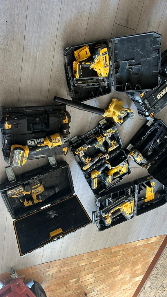 Dewalt, Ophalen, Zo goed als nieuw
