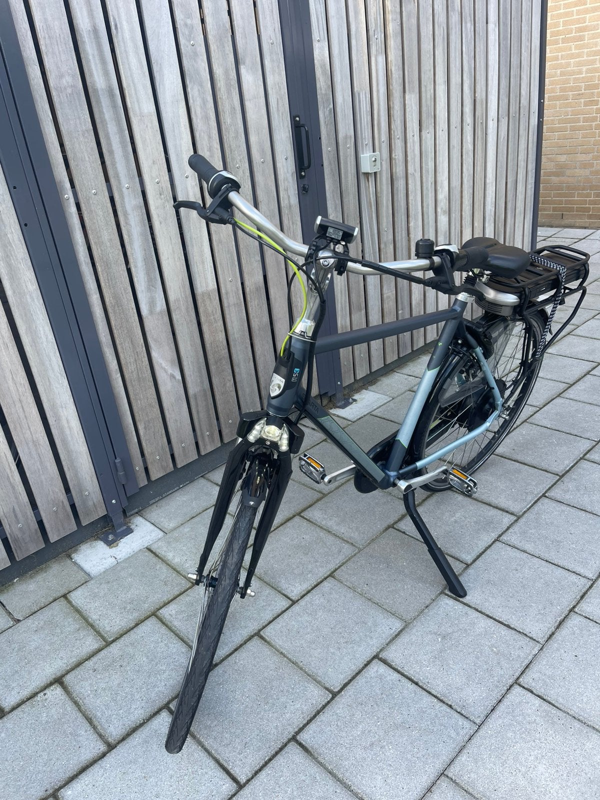Sparta elektrische fiets, Ophalen, Zo goed als nieuw, Sparta, Versnellingen