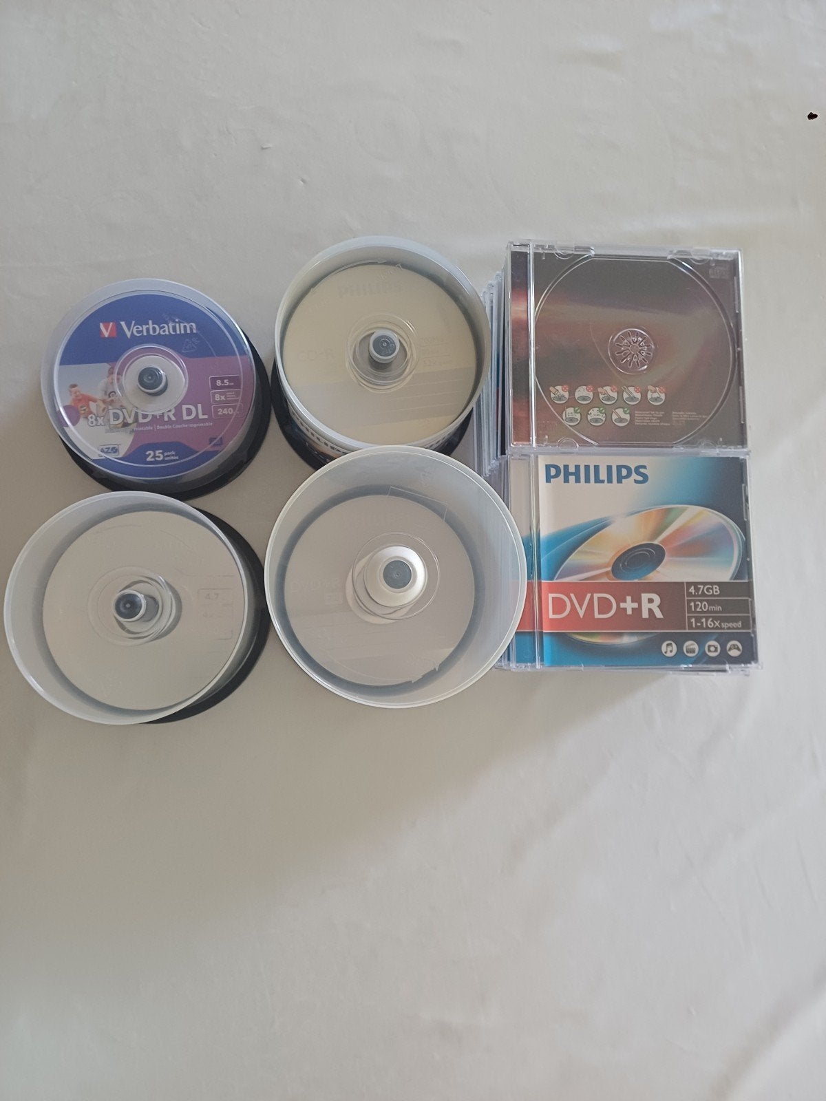 22 CD Hoesjes en diverse CD's & DVD's, Ophalen of Verzenden, Zo goed als nieuw, Cd, Herschrijfbaar