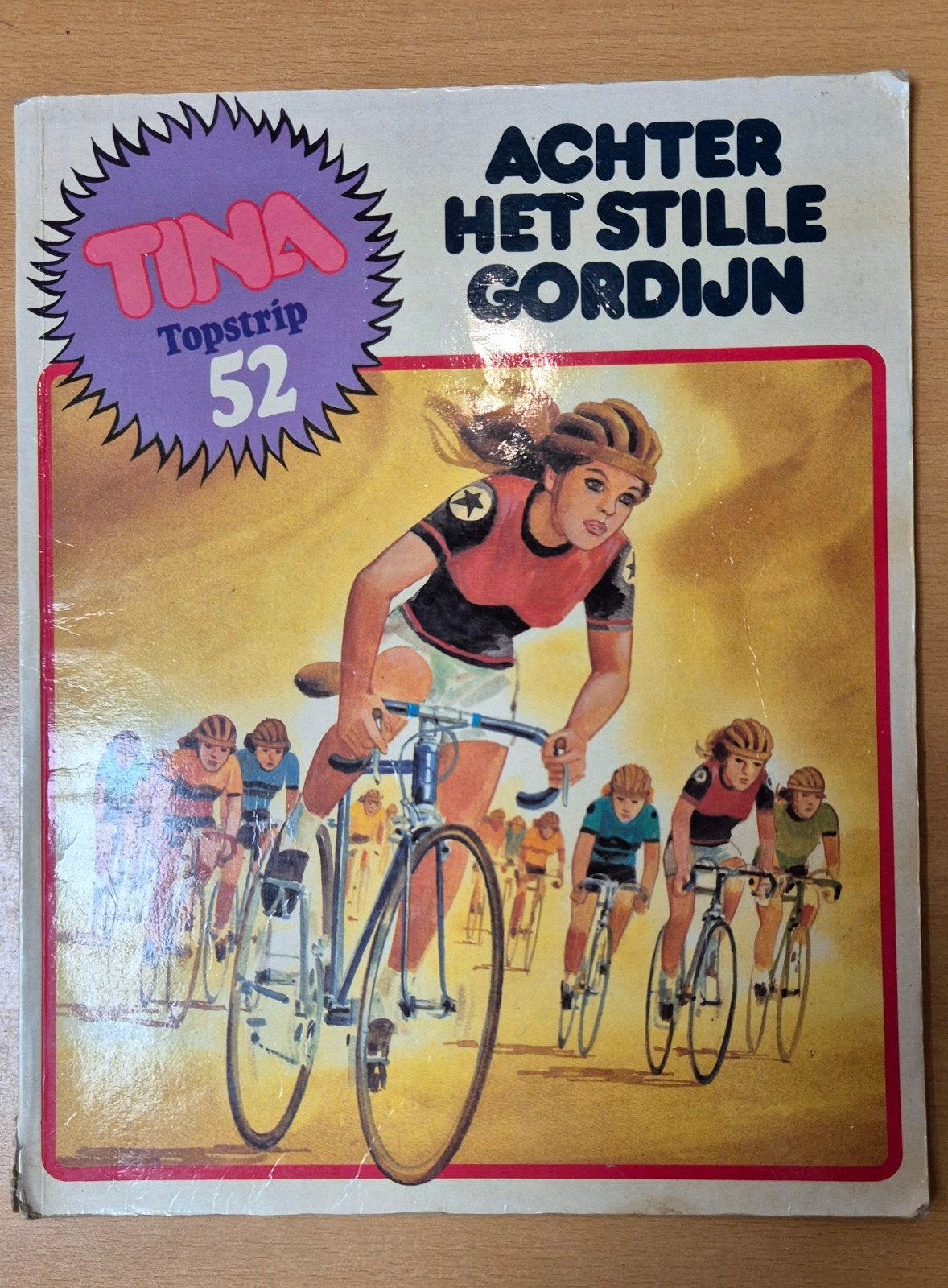 Tina Topstrip 52: Achter het Stille Gordijn, Boeken, Eén stripboek, Ophalen of Verzenden, Gelezen, Onbekend