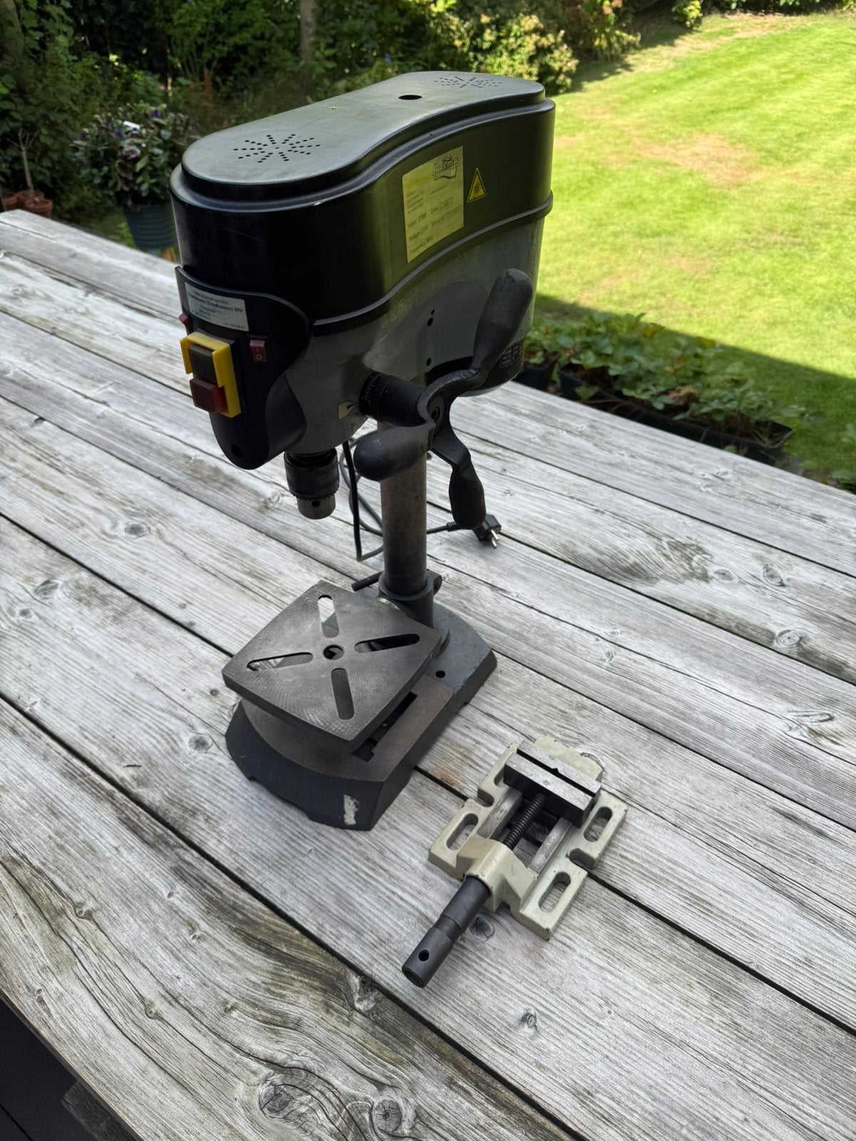 Huvema tafelboormachine compleet met machineklem., Ophalen, Gebruikt