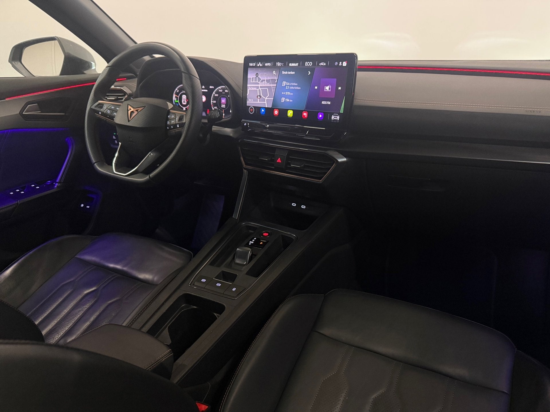 CUPRA Formentor 1.4 e-Hybrid VZ Black Edition Pano Leder, Dealer onderhouden, Gebruikt, Zwart, 4 cilinders