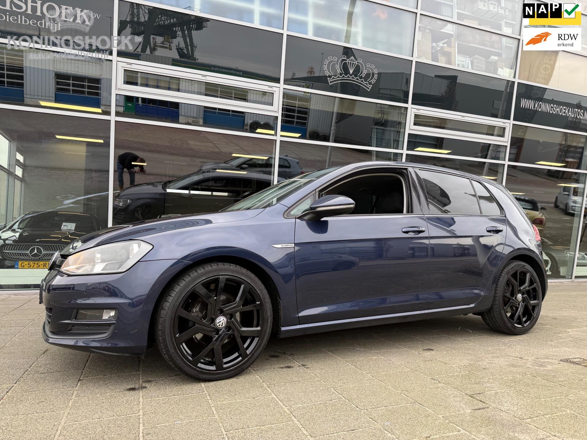 Volkswagen Golf 1.0 TSI Trendline Automaat, 1154 kg, Gebruikt, Blauw, 23 km/l