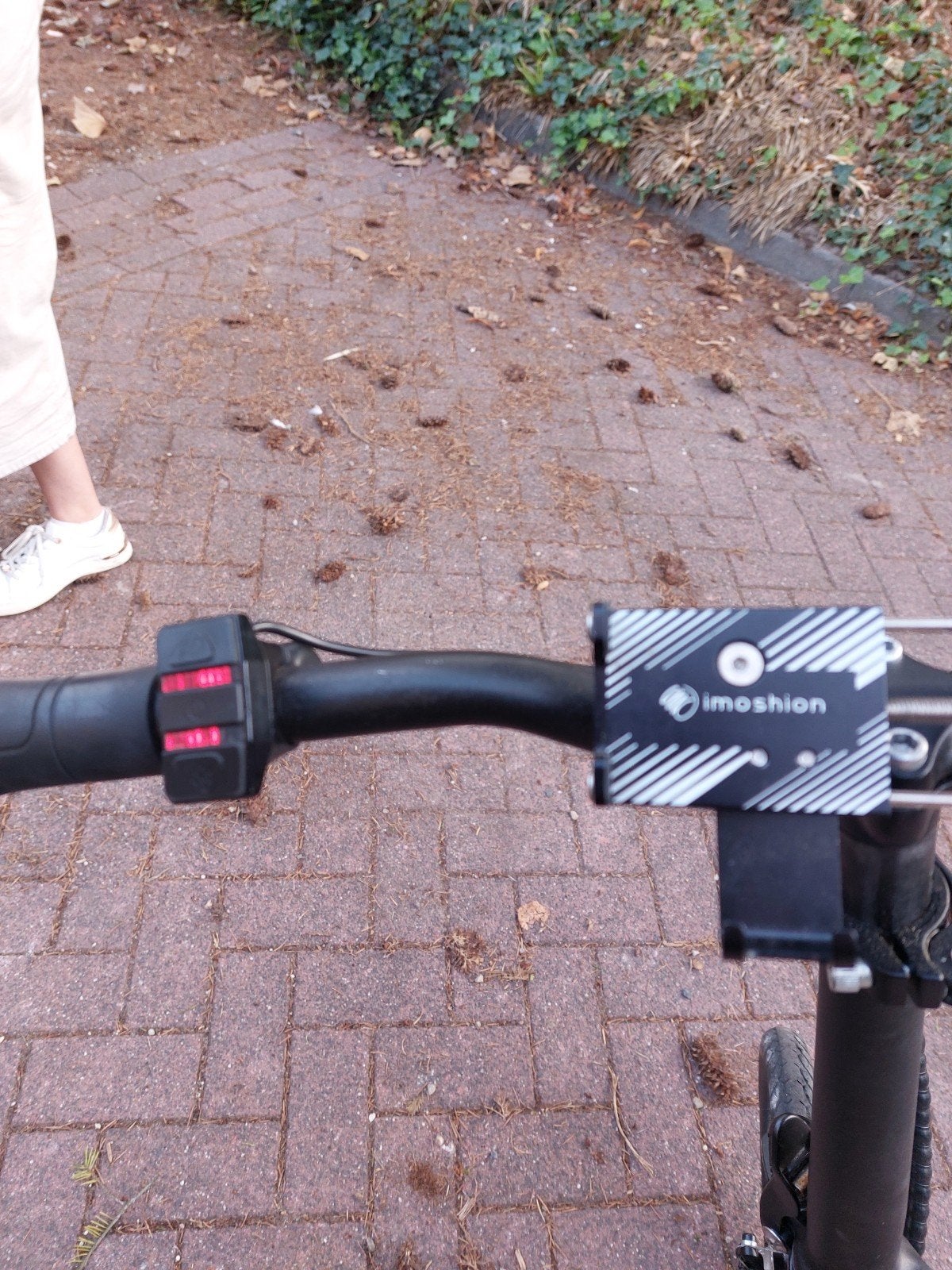 Foto 6 van Prachtige ebike vouwfiets. 60 km Actieradius