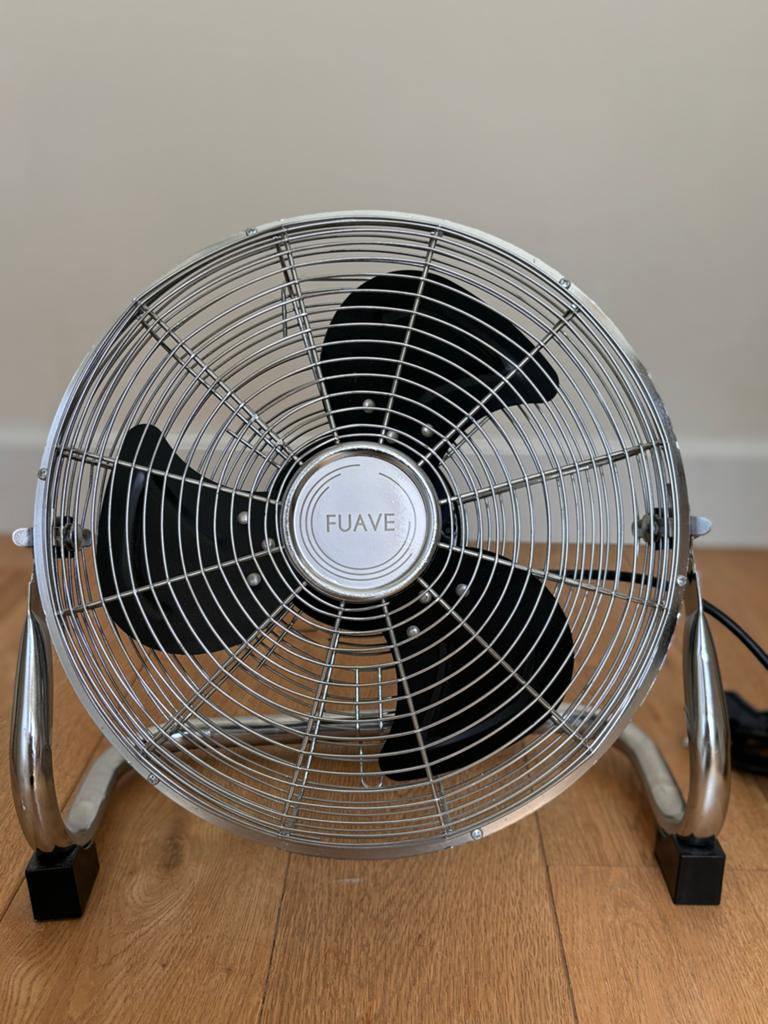 FUAVE Vloerventilator VV1010 Chroom - 45 Watt, Witgoed en Apparatuur, Ventilatoren, Ophalen, Nieuw, Vloerventilator