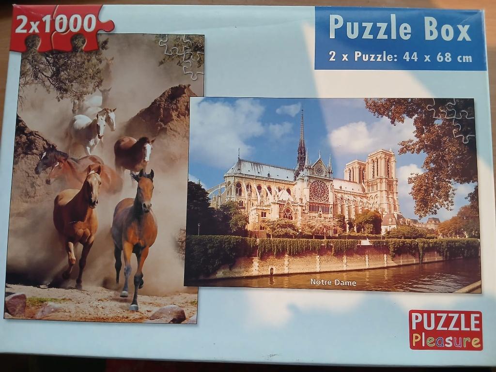 Puzzel Box: 2x1000 stukjes - Paarden & Notre Dame, Ophalen of Verzenden, 500 t/m 1500 stukjes, Gebruikt, Legpuzzel