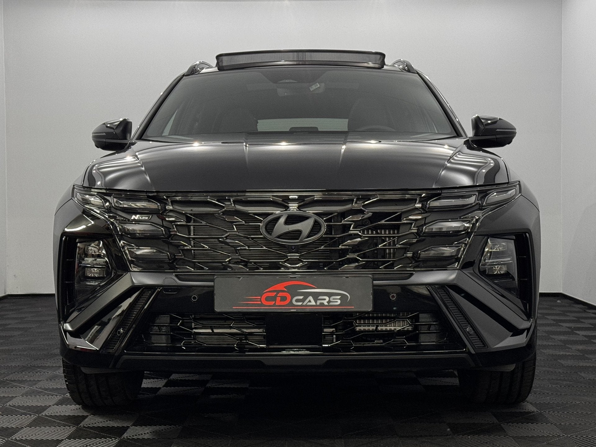 Hyundai Tucson 1.6 T-GDI PHEV N Line Sky Pano, Half leder, 3, Gebruikt, 4 cilinders, Leder en Stof, Zwart