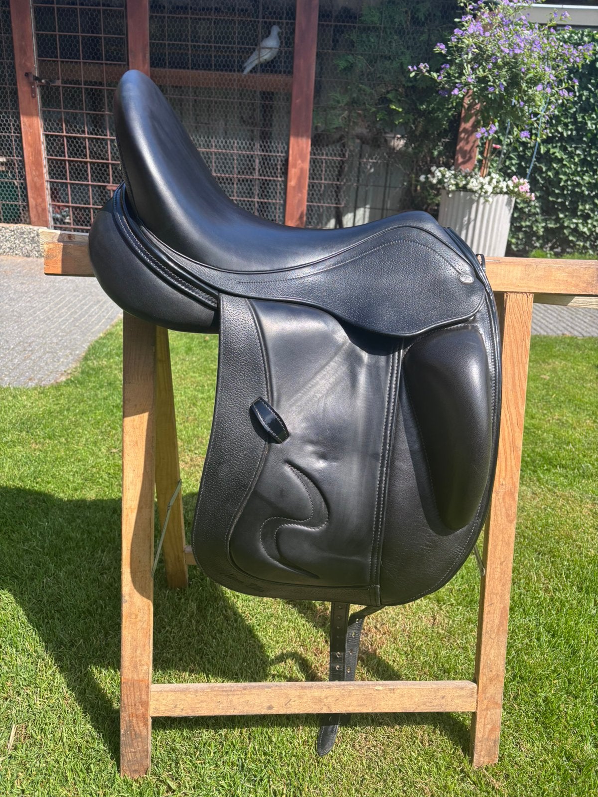 Dressuurzadel Adam ellis, Dieren en Toebehoren, Paarden en Pony's | Zadels, Ophalen, Zo goed als nieuw, Dressuur