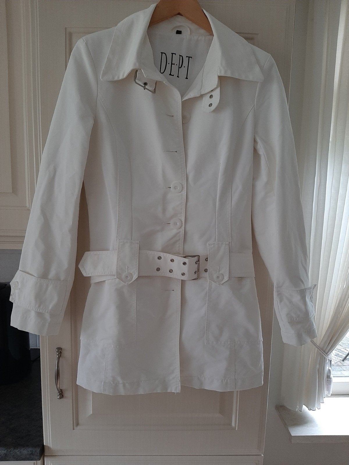 Nieuwe witte offwhite dept zomerjas maat m 38, Kleding | Dames, Jassen | Zomer, Maat 38/40 (M), Wit, Nieuw, Ophalen of Verzenden