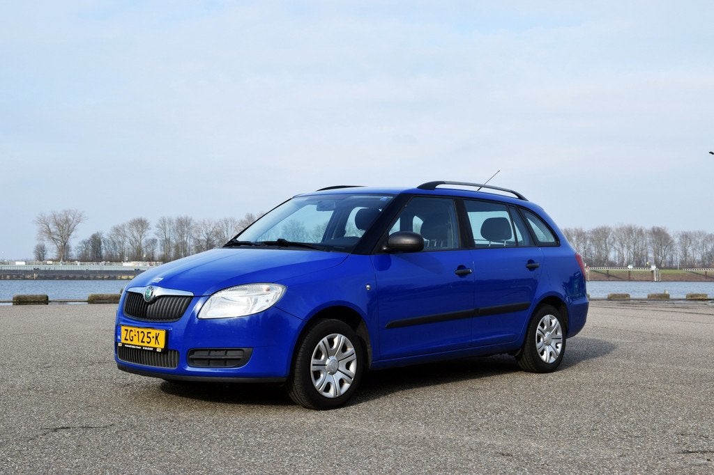Skoda Fabia Combi 1.2-12V Go (bj 2009), Auto's, Voorwielaandrijving, 450 kg, 1045 kg, Blauw