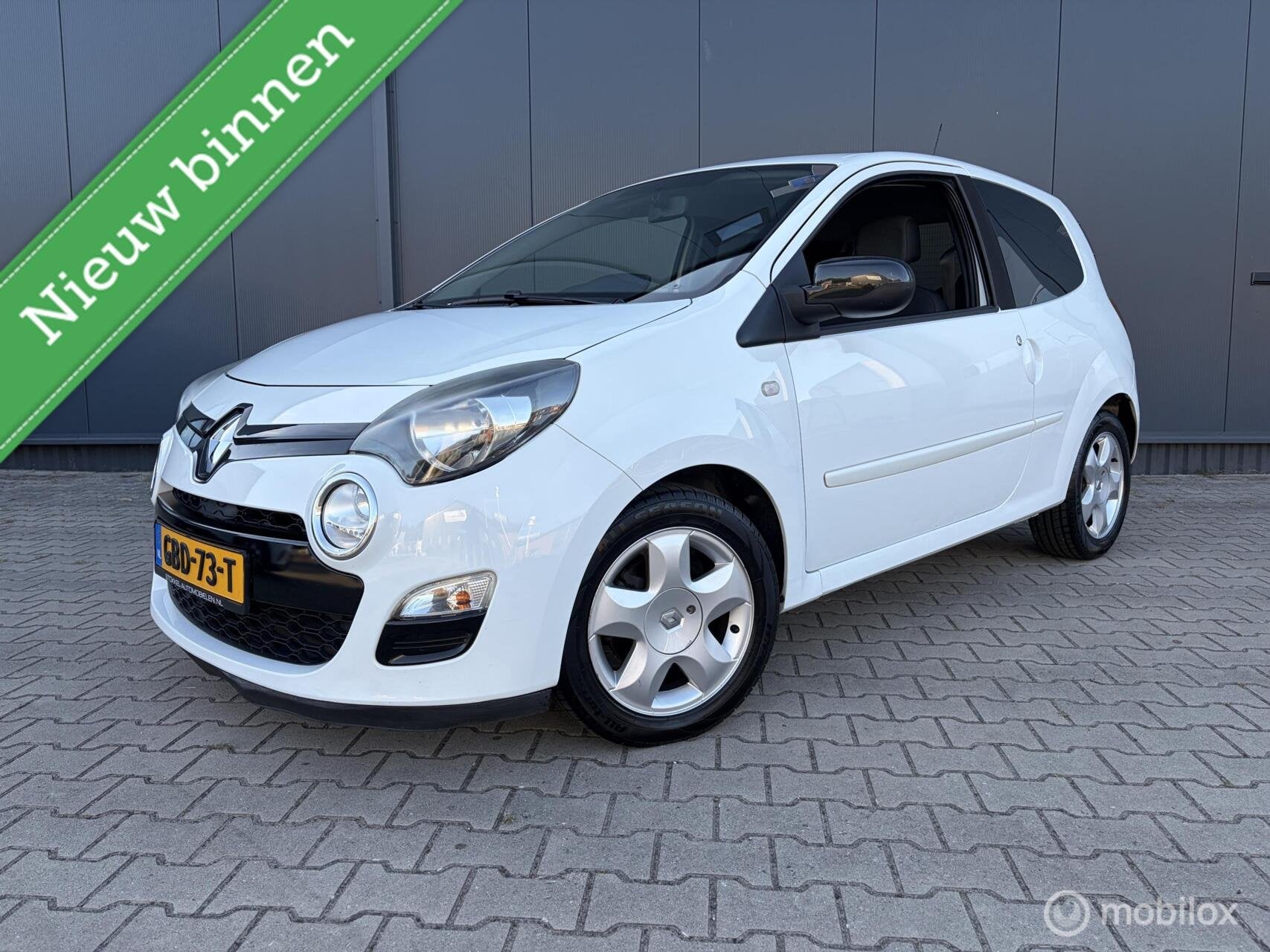 Renault Twingo 1.2 16V Dynamique Airco Pdc Cruise Nieuwe Dis, Voorwielaandrijving, Twingo, Gebruikt, 4 cilinders