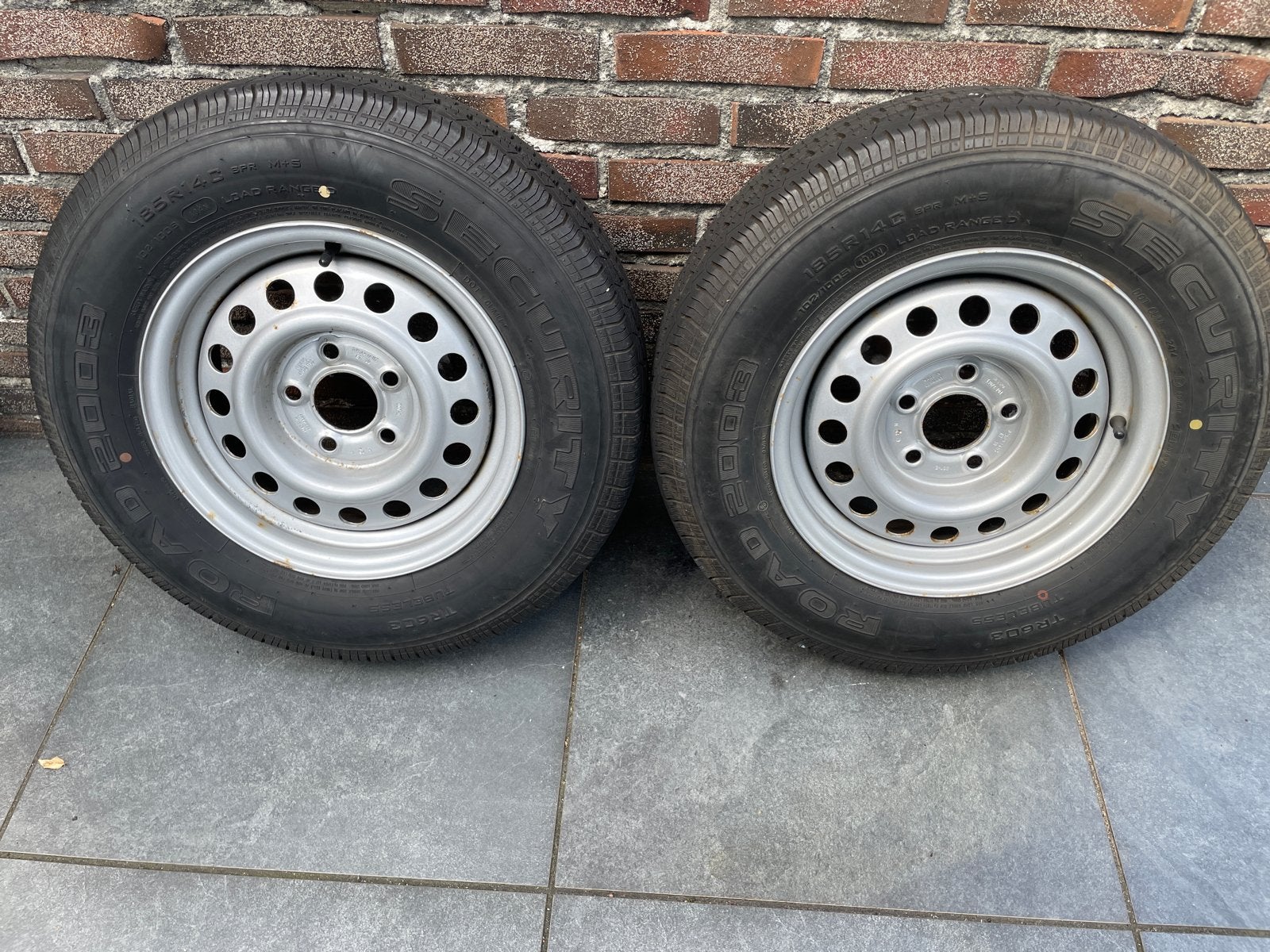 Security Roadhog 185R14C banden op stalen velgen, Auto-onderdelen, Banden en Velgen, Ophalen, 14 inch, Overige, Banden en Velgen