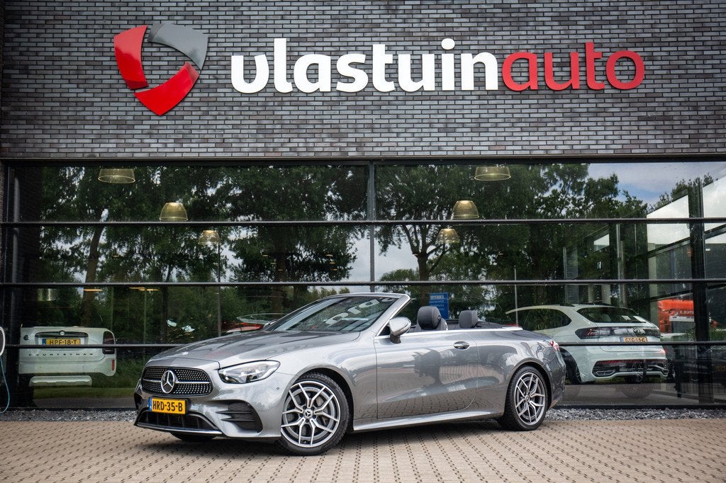 Mercedes-Benz E-Klasse Cabrio 200 AMG Line , Sfeerverlichtin, Auto's, Mercedes-Benz, 1730 kg, Achterwielaandrijving, Gebruikt