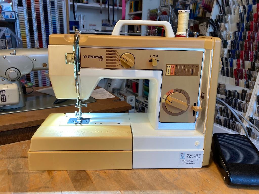 Vendomatic 345 - stretch naaimachine, Hobby en Vrije tijd, Naaimachines en Toebehoren, Ophalen, Naaimachine, Info@vendomatic.com