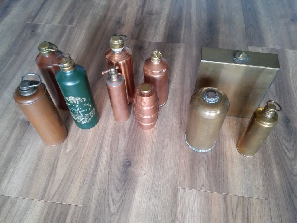 oude kruiken 10 stuks, Ophalen, Gebruikt, Overige kleuren, Metaal