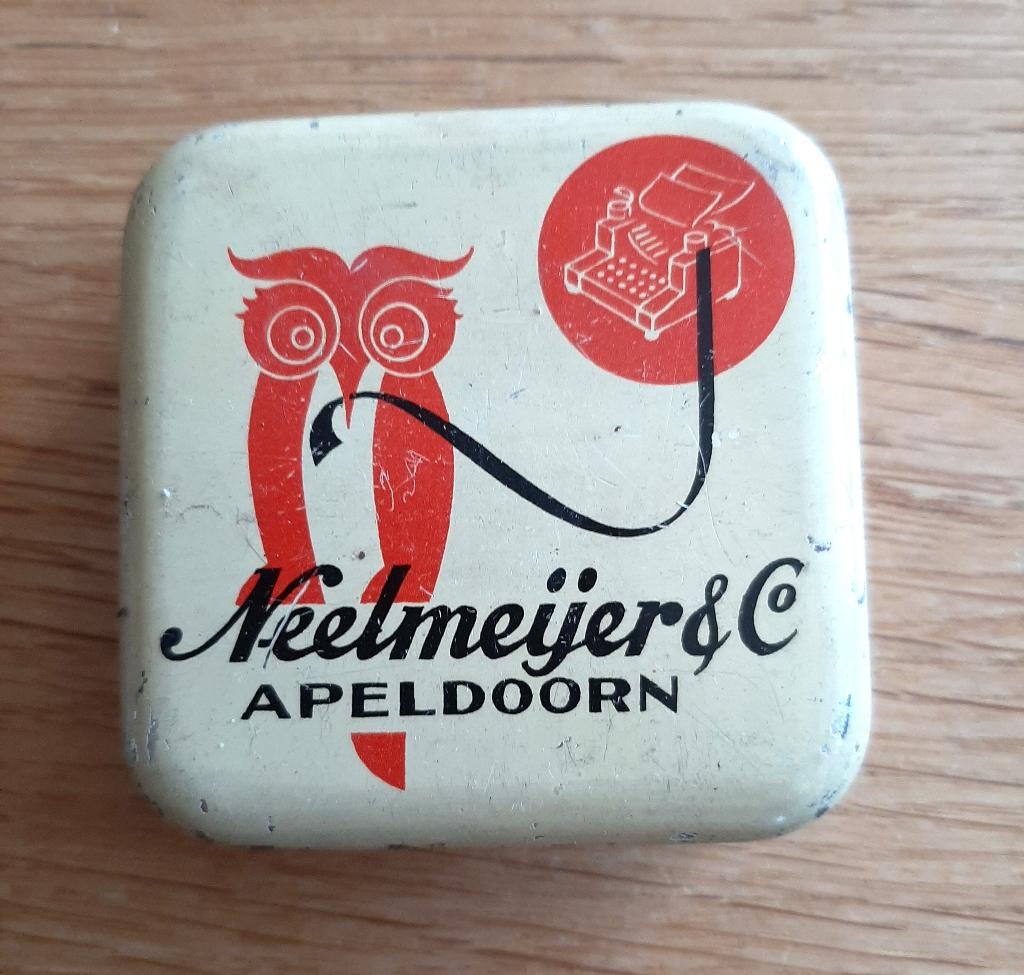 Blikje - Neelmeijer en Co  Apeldoorn 6 bij 6 cm, Verzamelen, Blikken, Verzenden, Zo goed als nieuw, Overige