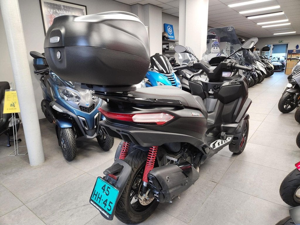 Piaggio MP3 400 HPE RST SPORT 2023 RIJKLAAR GARANTIE, Motoren, Bedrijf, Overig