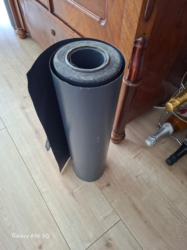 Stucloper,  bijna gehele rol, Ophalen, 15 m² of meer, Folie