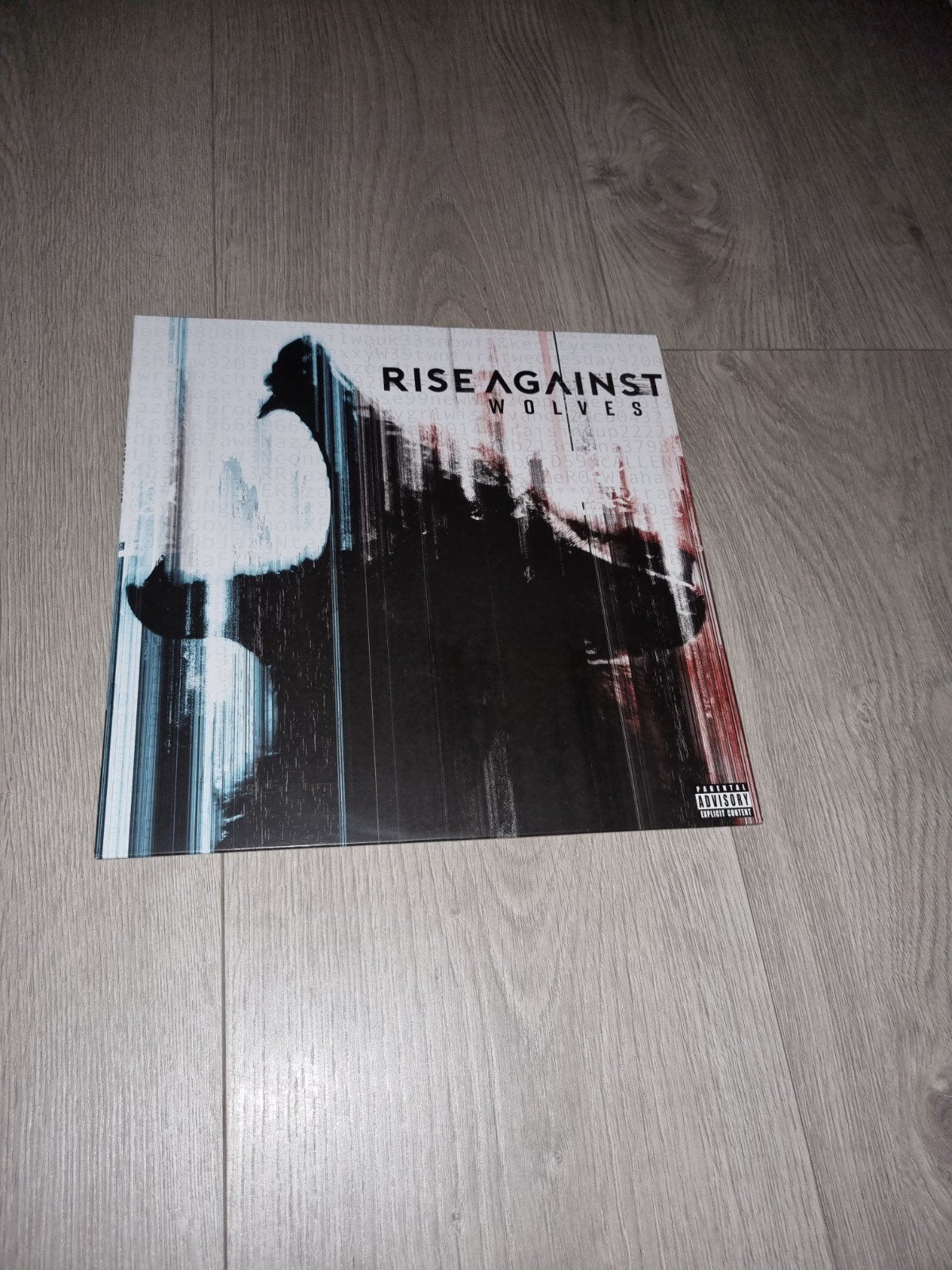 Elpee van Rise Against : wolves, Ophalen of Verzenden, Zo goed als nieuw, 12 inch, Poprock