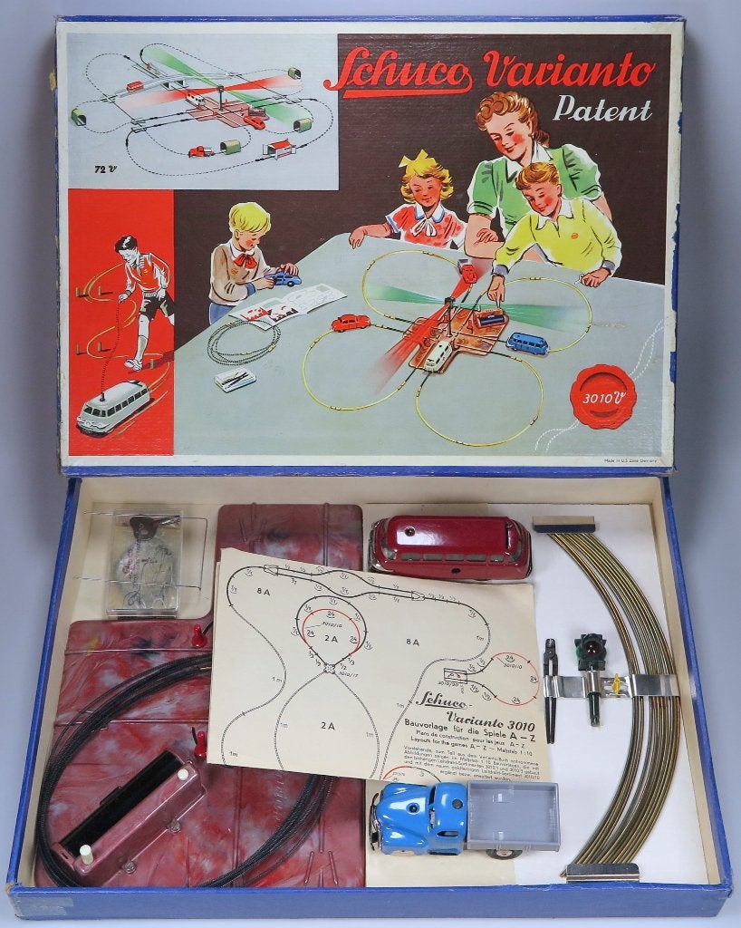 Schuco Varianto 3010V Cadeauset incl. 3042 + 3044 compleet !, Antiek en Kunst, Antiek | Speelgoed, Ophalen of Verzenden