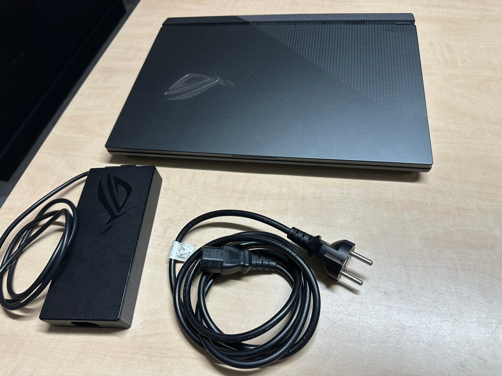 ASUS ROG Gaming Laptop, Ophalen, 15 inch, Zo goed als nieuw, Gaming