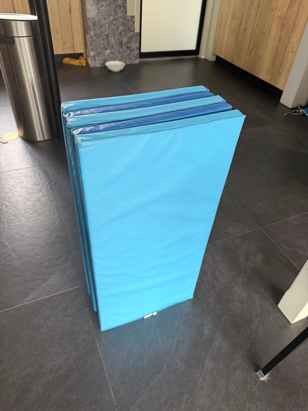 Turnmat gymnastiek mat 1.85m x 77cm - Opvouwbaar, Ophalen, Maat 36 t/m 42, Zo goed als nieuw, Blauw